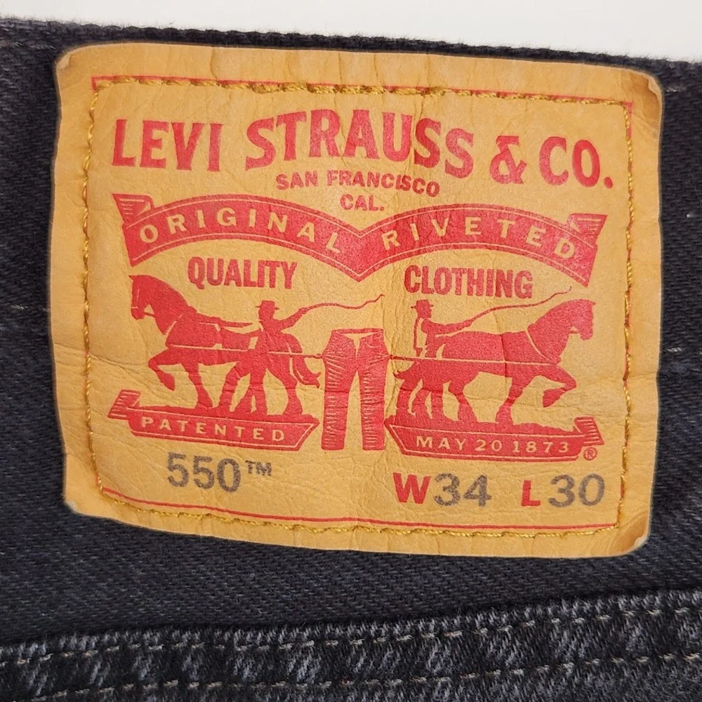Levis levi 550